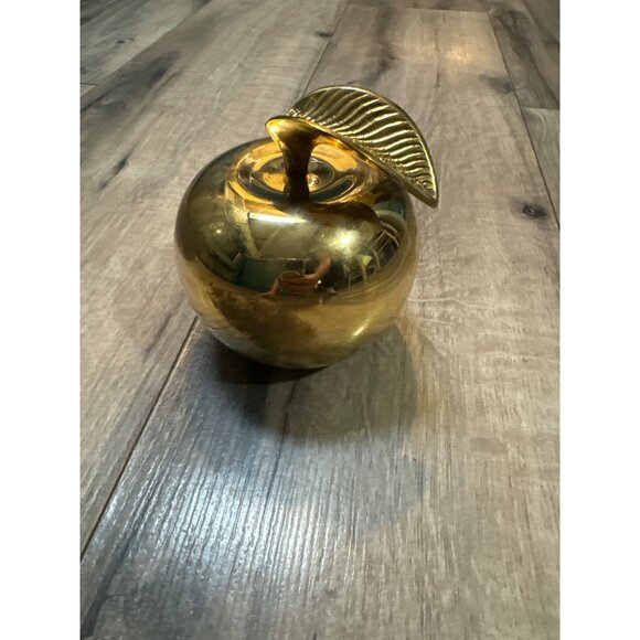 Vintage Brass Heavy Apple Paperweight Handcrafted For The Master Teacher Made In - Picture 3 of 8